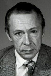 Олег Ефремов